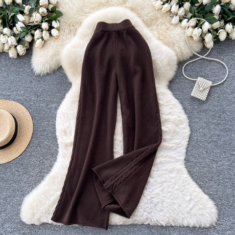 Twisted Side Stretchy Knit Trousers