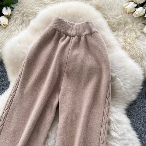 Twisted Side Stretchy Knit Trousers