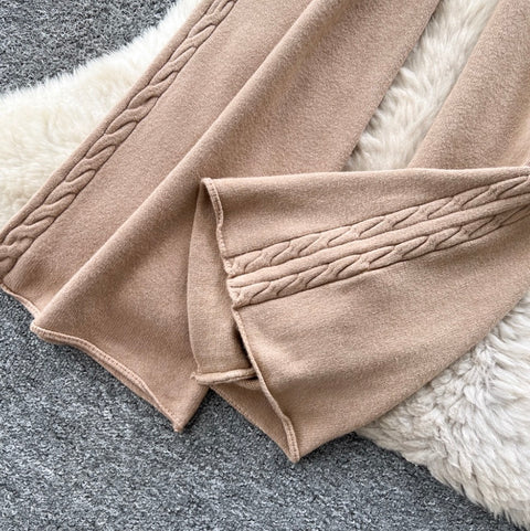 Twisted Side Stretchy Knit Trousers