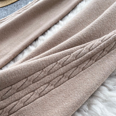 Twisted Side Stretchy Knit Trousers