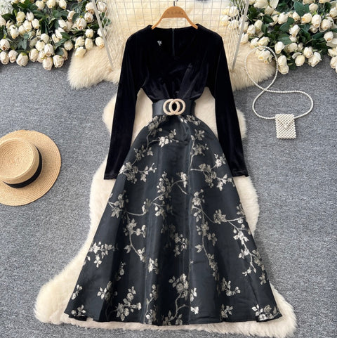 High-end Jacquard Black Dress with Belt