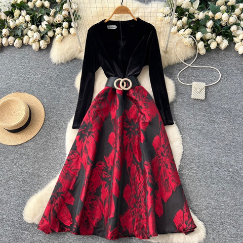 High-end Jacquard Black Dress with Belt