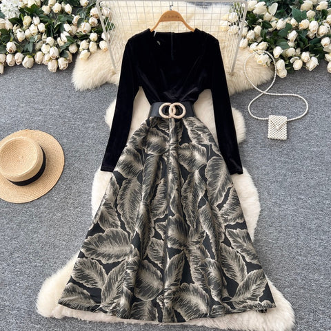 High-end Jacquard Black Dress with Belt