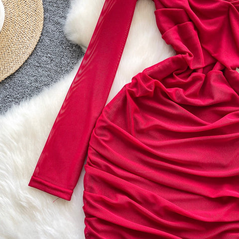 V-neck Knotted Hip-wrapping Dress