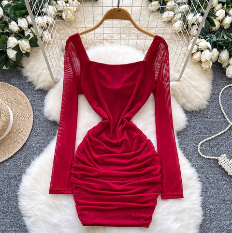 V-neck Knotted Hip-wrapping Dress