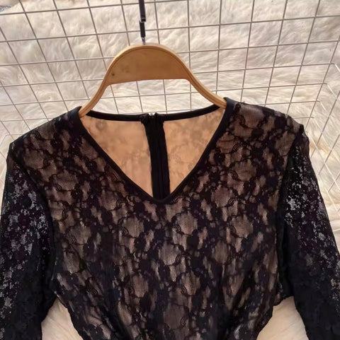 Elegant Embroidery Lace Fishtail Dress