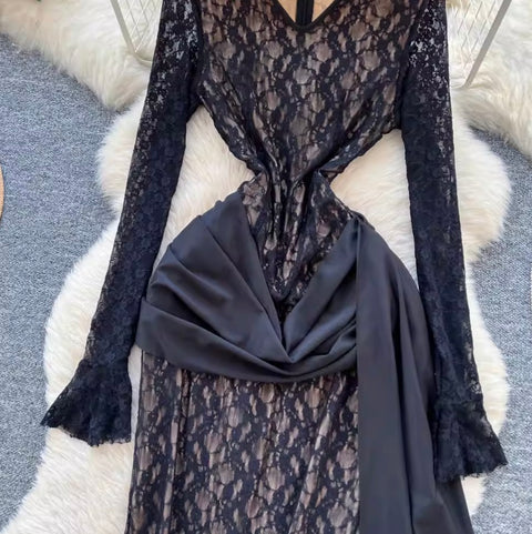 Elegant Embroidery Lace Fishtail Dress