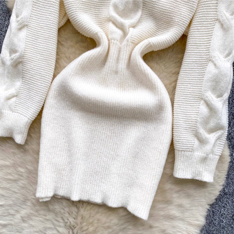 Hip-wrapping Twisted Knit Dress