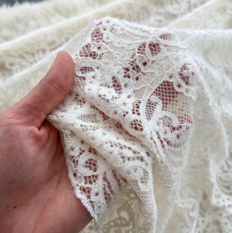 Off-shoulder Lace Fishtail Dress