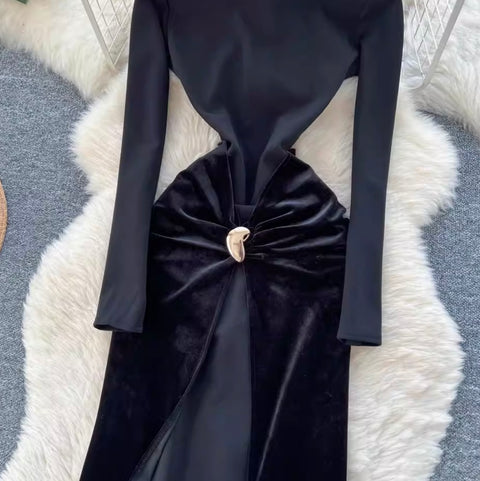 Niche Knotted Black Velvet Dress