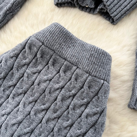 Furry Cardigan & Skirt Twist-knit 2Pcs