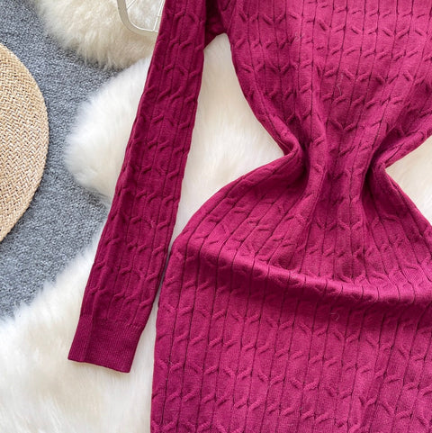 Square Neckline Twisted-knit Dress