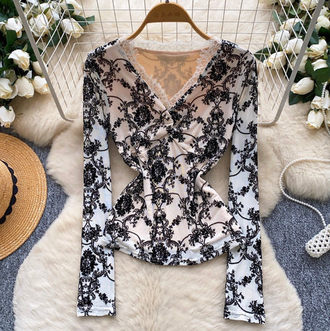 V-neck Knotted Embroidered Lace Top