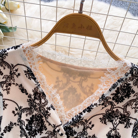 V-neck Knotted Embroidered Lace Top