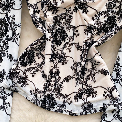 V-neck Knotted Embroidered Lace Top