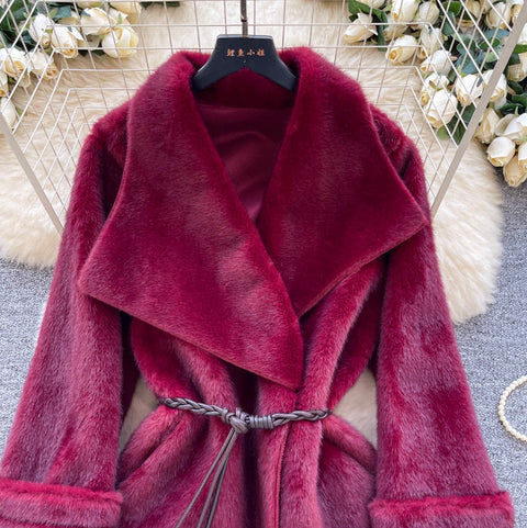 V-neck Lapeled Thermal Coat