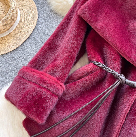 V-neck Lapeled Thermal Coat