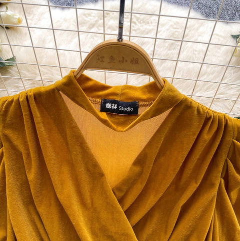 V-neck Halter Velvet Bottoming Top