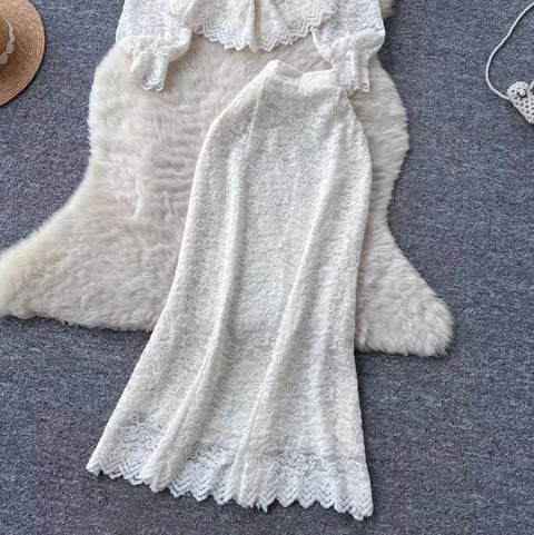 V-neck Top & Skirt Lace 2Pcs