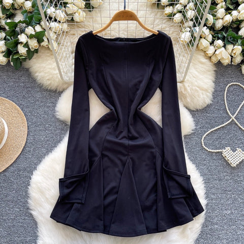 Simple Design Ruffled Short Dress