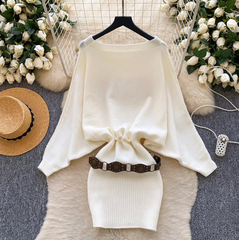 Bat-sleeve Knit Dress with Belt