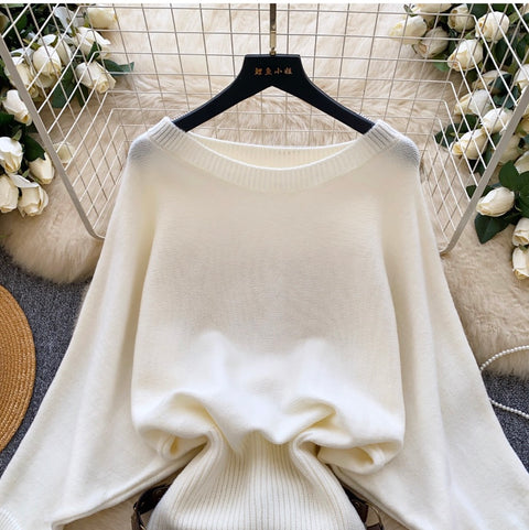 Bat-sleeve Knit Dress with Belt