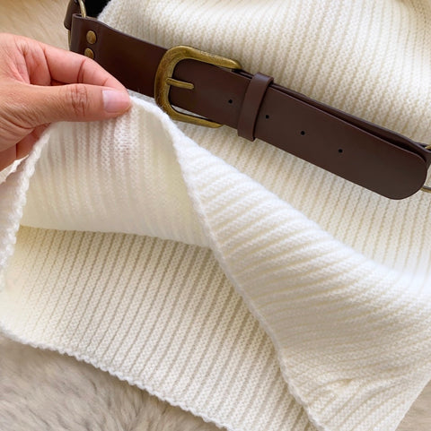 Bat-sleeve Knit Dress with Belt