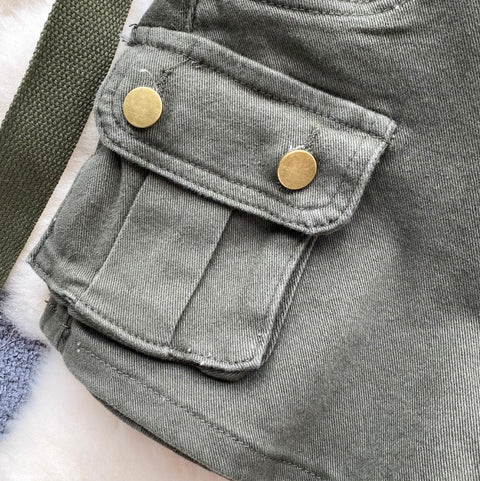 Chic Shorts with Large Pockets