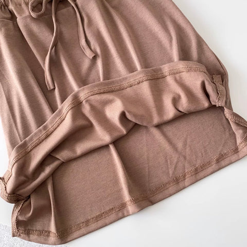 Simple Design Tank Top & Skirt