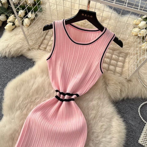 Simple Design Sleeveless Knit Dress