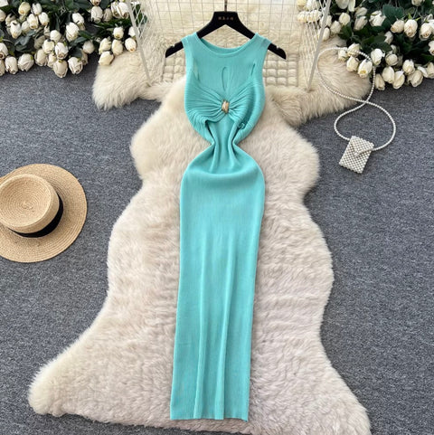 Round Collar Slim-fit Knit Dress