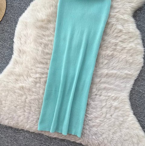 Round Collar Slim-fit Knit Dress