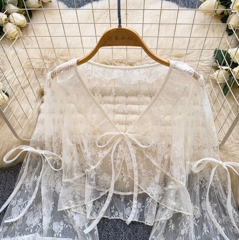 Sweetie Lace Embroidered Sunscreen Top