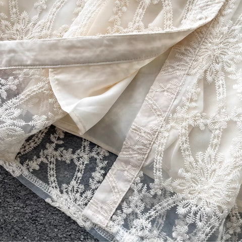 French Style Stand Collar Lace Dress