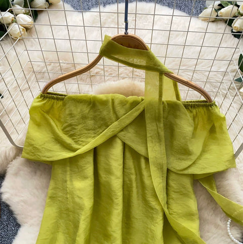 Sweetie Off-shoulder Shirt with Ribbon