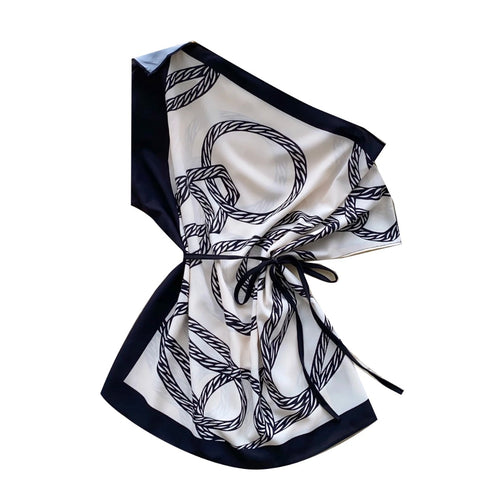 Niche Pattern Print Lace-up Top
