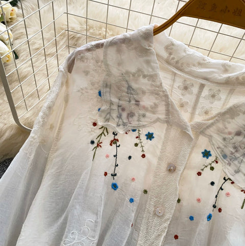 Doll Collar Embroidered White Shirt