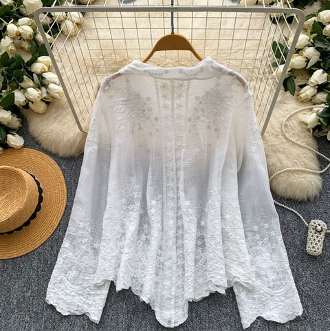 Doll Collar Embroidered White Shirt