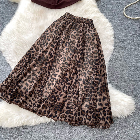 Halter Top & Leopard Printed Skirt 2Pcs