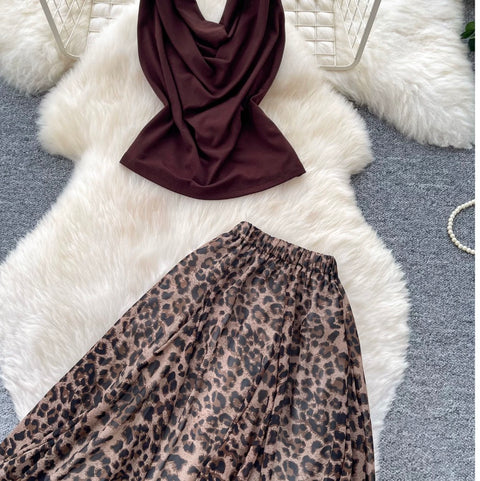 Halter Top & Leopard Printed Skirt 2Pcs