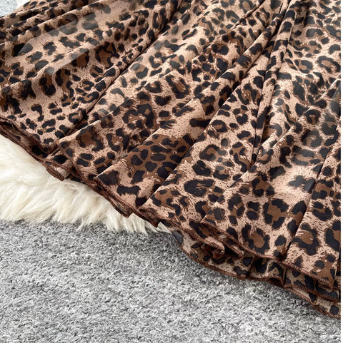 Halter Top & Leopard Printed Skirt 2Pcs