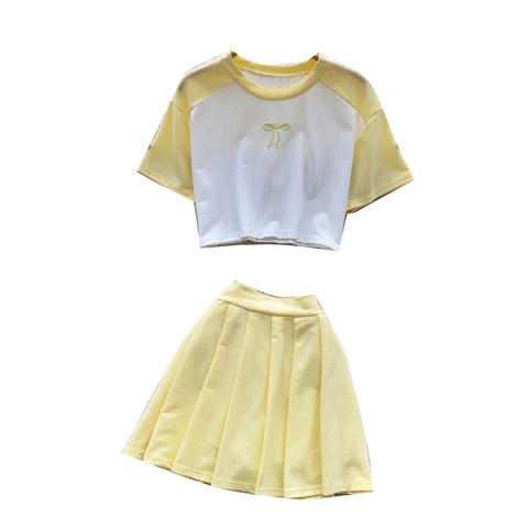 Cute T-shirt & Pleated Skirt 2Pcs