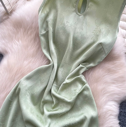 Elegant Sleeveless Green Dress