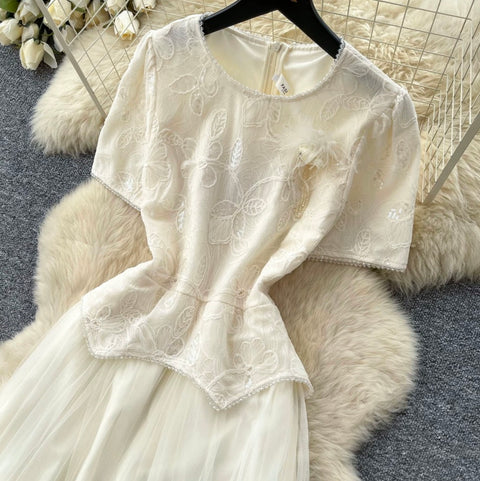 Round Collar Apricot Lace Patchwork Dress