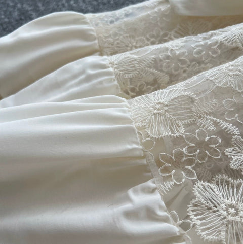 Hollowed Lace Vest & Skirt 2Pcs