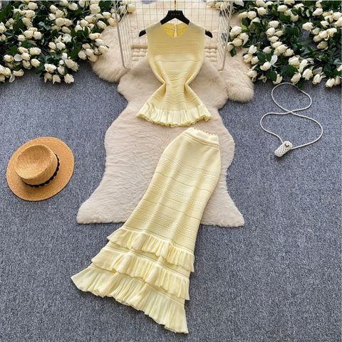 Knitted Vest & Pleated Skirt 2Pcs