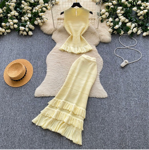 Knitted Vest & Pleated Skirt 2Pcs