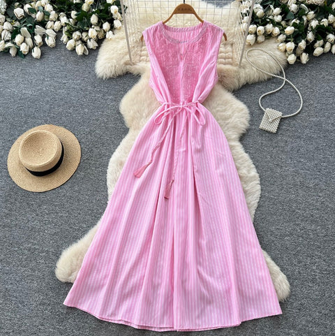 Sleeveless Lace Patchwork Dress