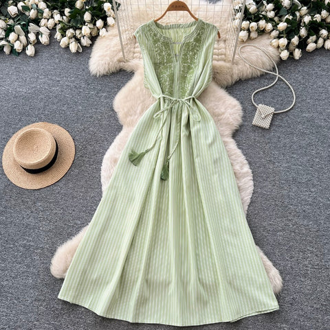 Sleeveless Lace Patchwork Dress