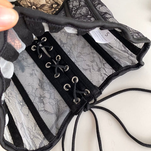 Sexy Black Lace Halter Bustier